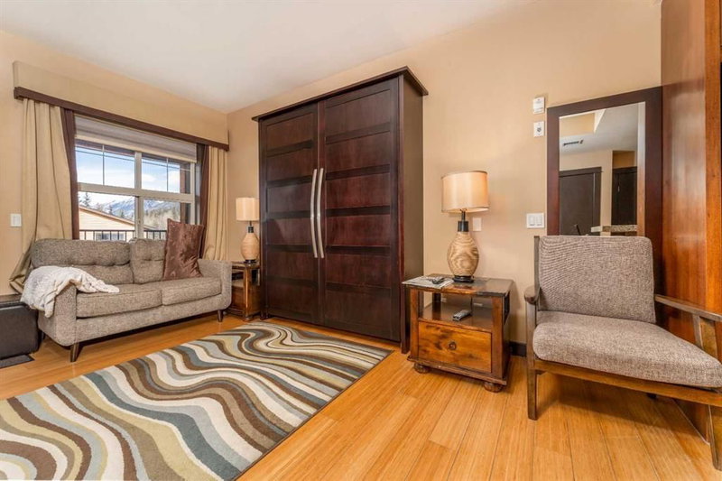218 A & B-1818 Mountain Avenue, Canmore — listing photo 7