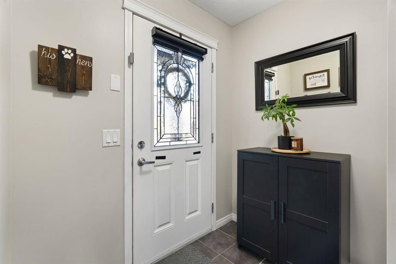 70 Walden Manor SE, Walden — interior photo 5
