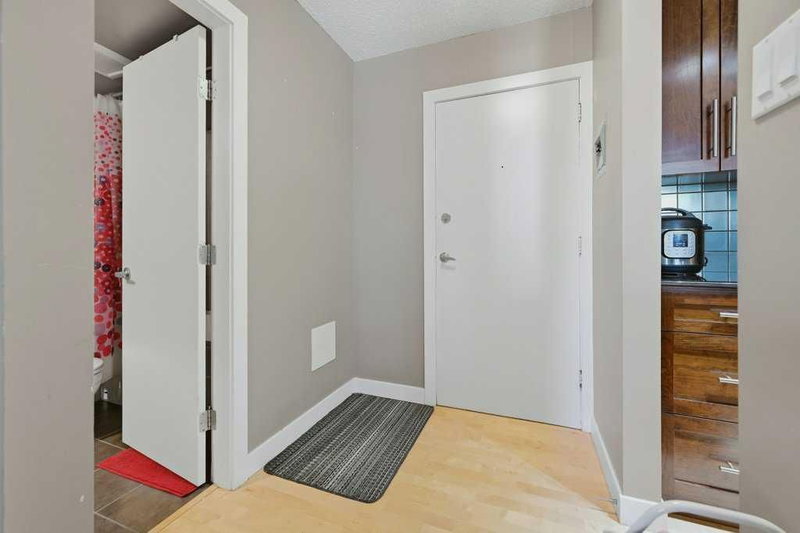 403, 2220 16A Street SW, Bankview — interior photo 5