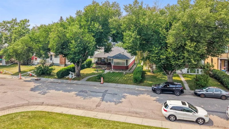 2307 7 Street NE, Winston Heights/Mountview — interior photo 5