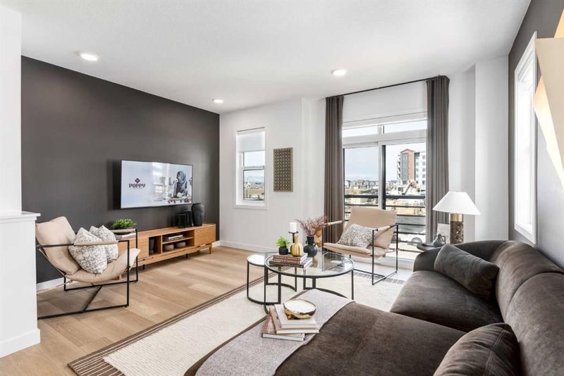 701, 437 Alpine Avenue SW, Alpine Park — interior photo 7