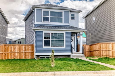 36 Howse Heights NE