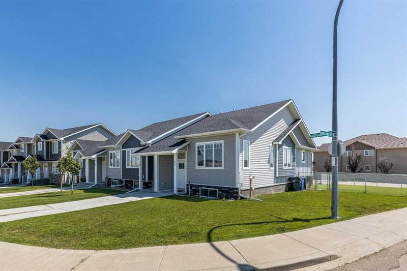 71 Ranchlands Boulevard NE