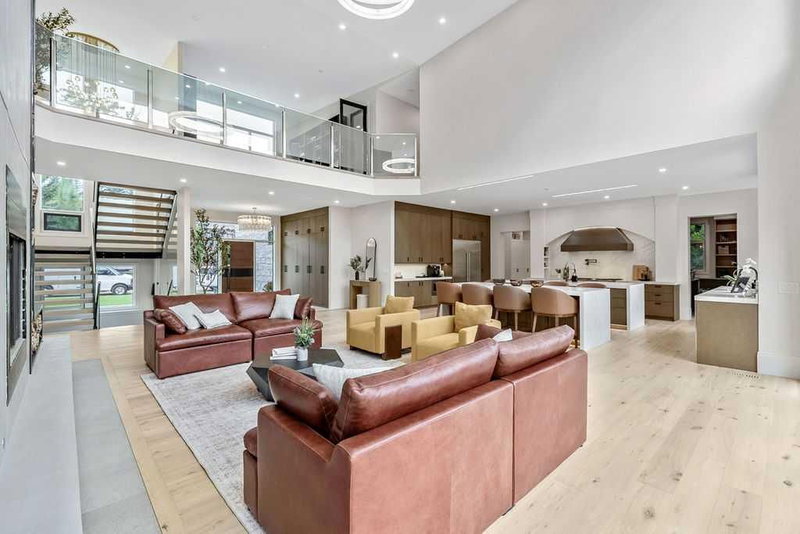 63 Pumpmeadow Crescent SW, Pump Hill — interior photo 5