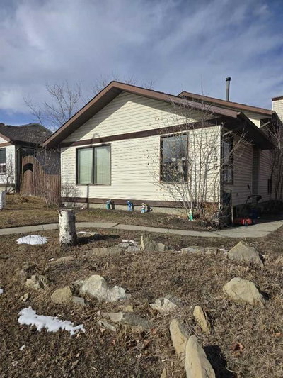 195 Shawglen Road SW