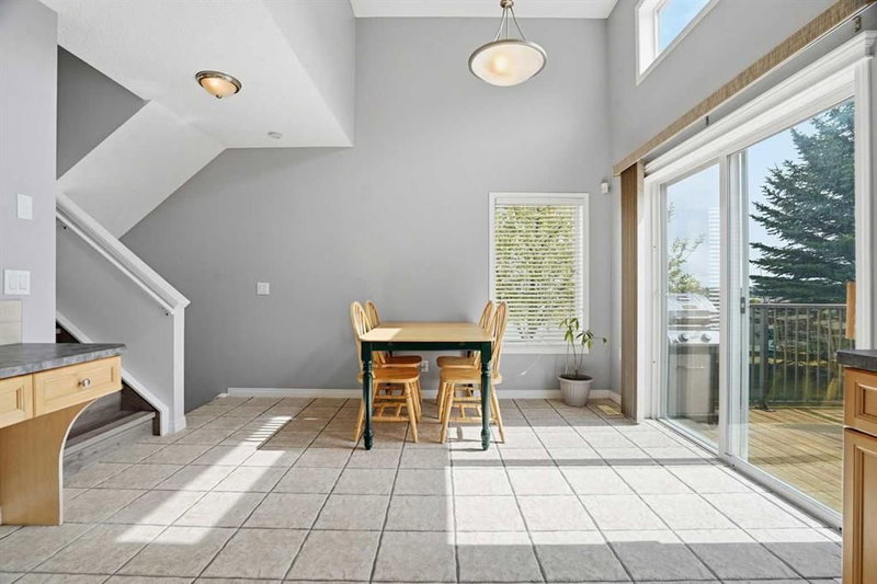62 Country Hills Cove NW, Country Hills — interior photo 5