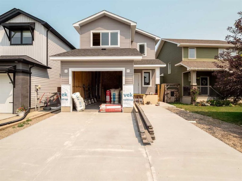 341 Westgate Crescent