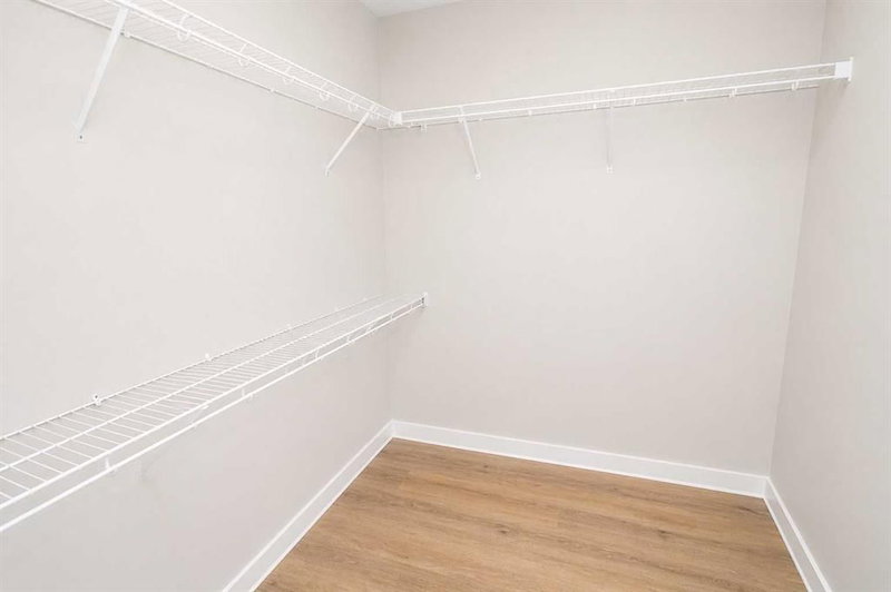 4438 Van Eaton Way, Clive — listing photo 11