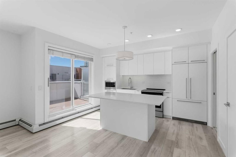 408, 3130 Thirsk Street NW, University District — interior photo 7