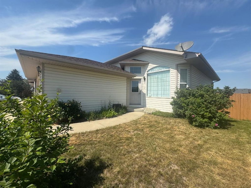 114 Sunridge Avenue