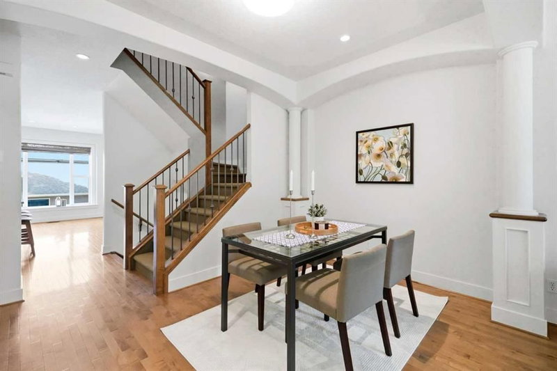 624 27 Avenue NW, Mount Pleasant — interior photo 6