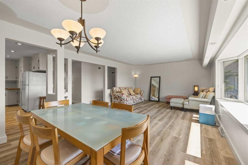 35 Collingwood Place NW, Collingwood — interior photo 6