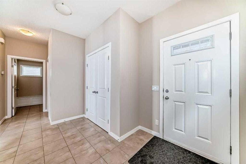 12 Kincora Mews NW, Kincora — interior photo