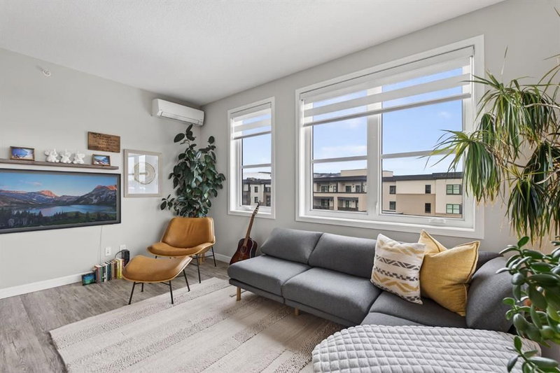 1402, 80 Greenbriar Place NW, Greenwood/Greenbriar — interior photo