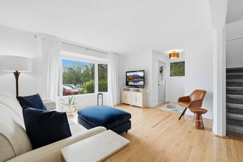 224 Erin Dale Place SE, Erin Woods — interior photo 5