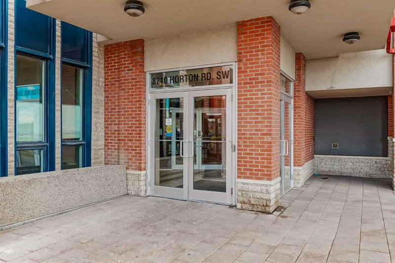 1205 - 8710 Horton Road SW