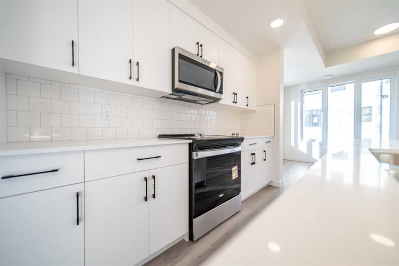 702A, 154 Arbour Lake Court NW, Arbour Lake — interior photo 7
