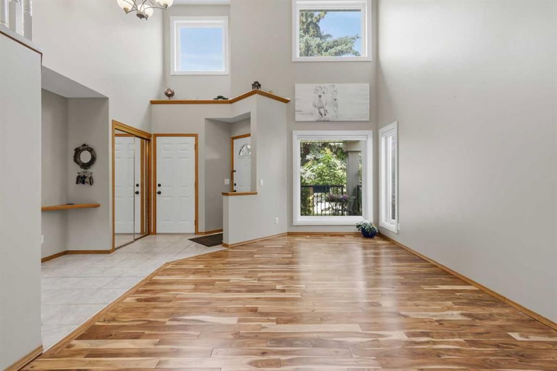 142 Riverview Circle SE, Riverbend — interior photo 6