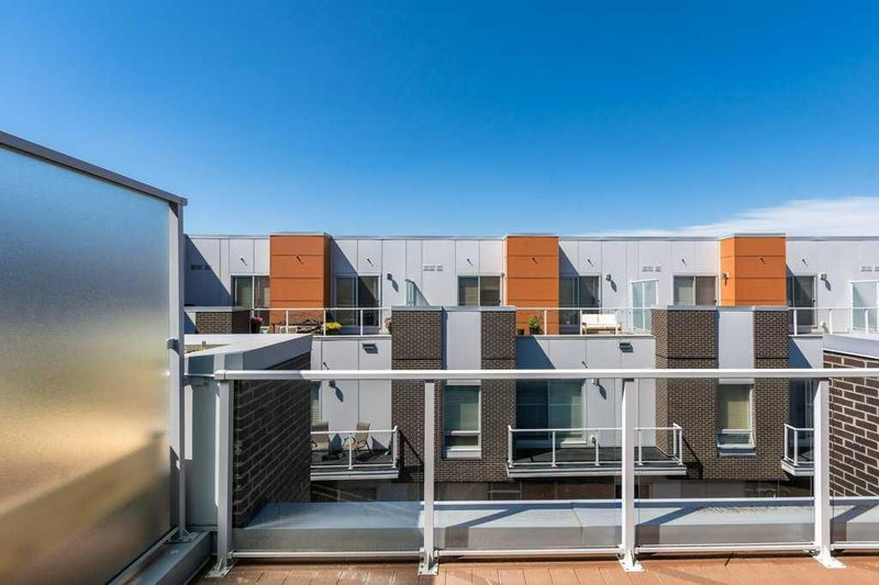 415, 3130 Thirsk Street NW, University District — interior photo 7