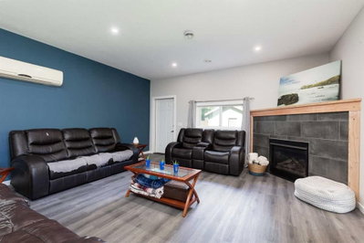 116 S 1 Street W