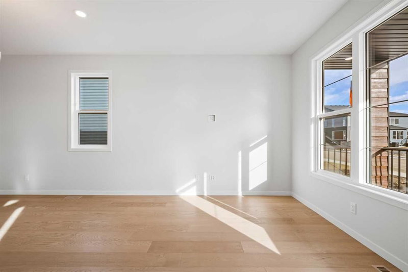 83 Wolf Hollow Rise SE, Wolf Willow — interior photo 5