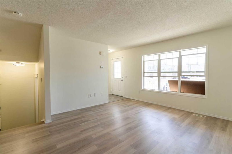 157 Country Village Manor NE, Country Hills Village — interior photo 6