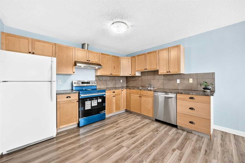 32 Macewan Park Link NW, MacEwan Glen — interior photo 5
