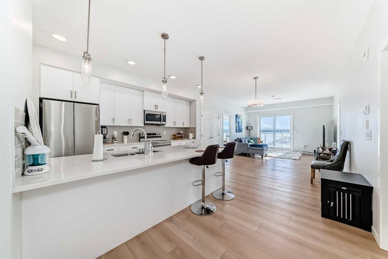 4414, 550 Belmont Street SW, Belmont — interior photo 5