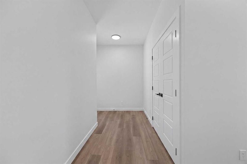 149 Creekside Street SW, Pine Creek — interior photo