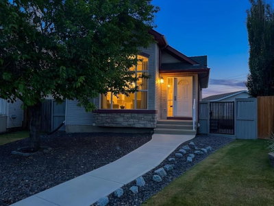 79 Cranberry Square SE