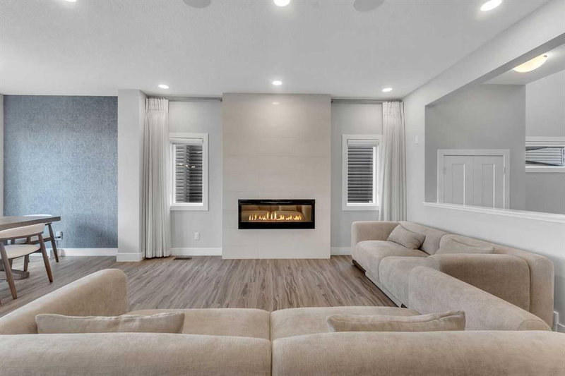 81 Carringvue Manor NW, Carrington — interior photo 6
