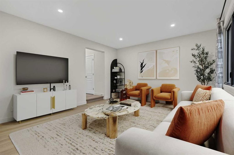 2416 14 Avenue NW, Hounsfield Heights/Briar Hill — interior photo 7