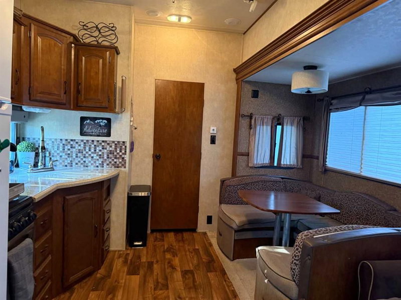 31 TIMBER DRIVE - 5230 27 Highway