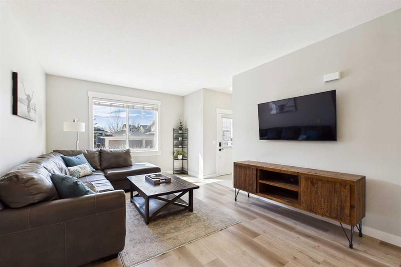 1, 67 West Coach Manor SW, West Springs — interior photo 5