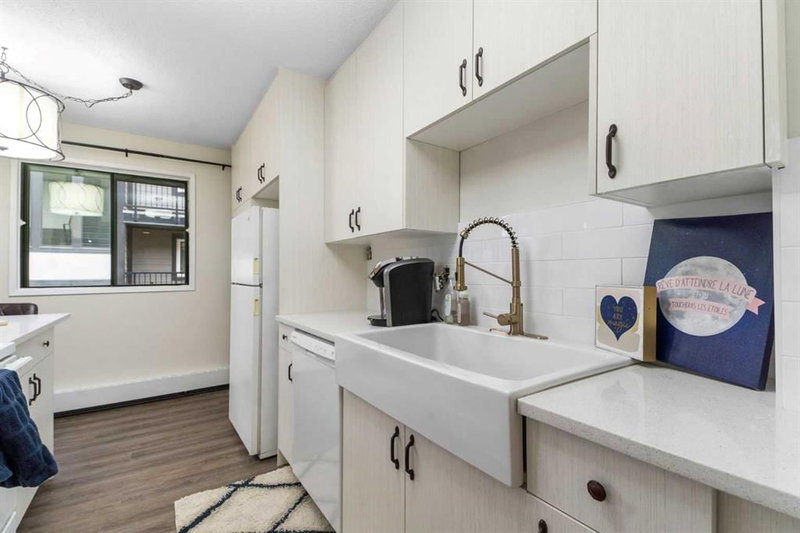 39, 3519 49 Street NW, Varsity — interior photo 6