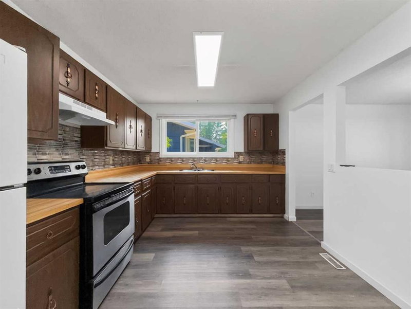 207 Deer Ridge Way SE, Deer Ridge — interior photo 6