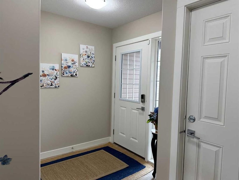 95 Golden Crescent