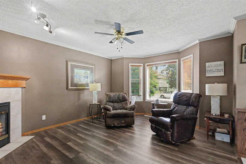 311 Erin Circle SE, Erin Woods — interior photo