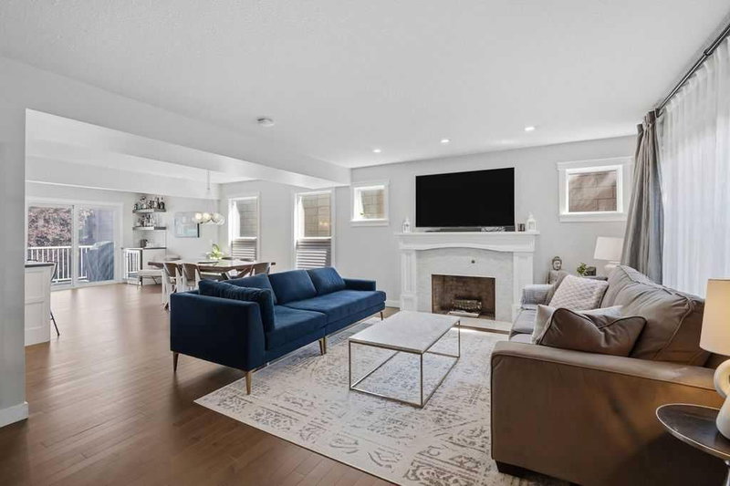 87 Couture Crescent SW, Garrison Green — interior photo 6