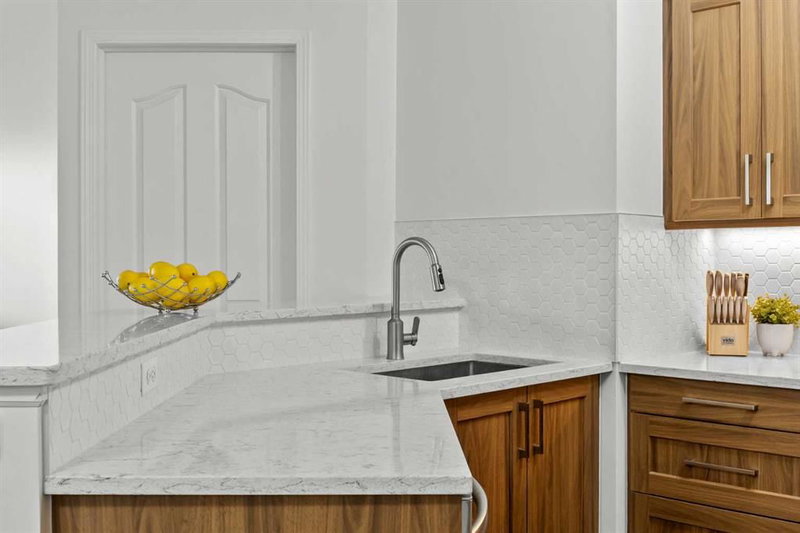 5210, 16969 24 Street SW, Bridlewood — interior photo
