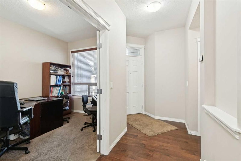 92 Cougar Ridge Close SW, Cougar Ridge — interior photo 5