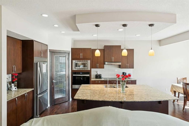 92 Cougar Ridge Close SW, Cougar Ridge — interior photo 6