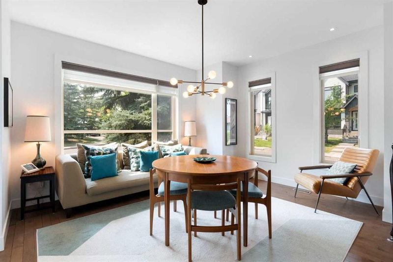 3542 7 Avenue SW, Spruce Cliff — interior photo