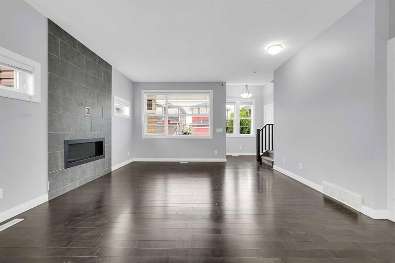 95 Redstone Park NE, Redstone — interior photo 7