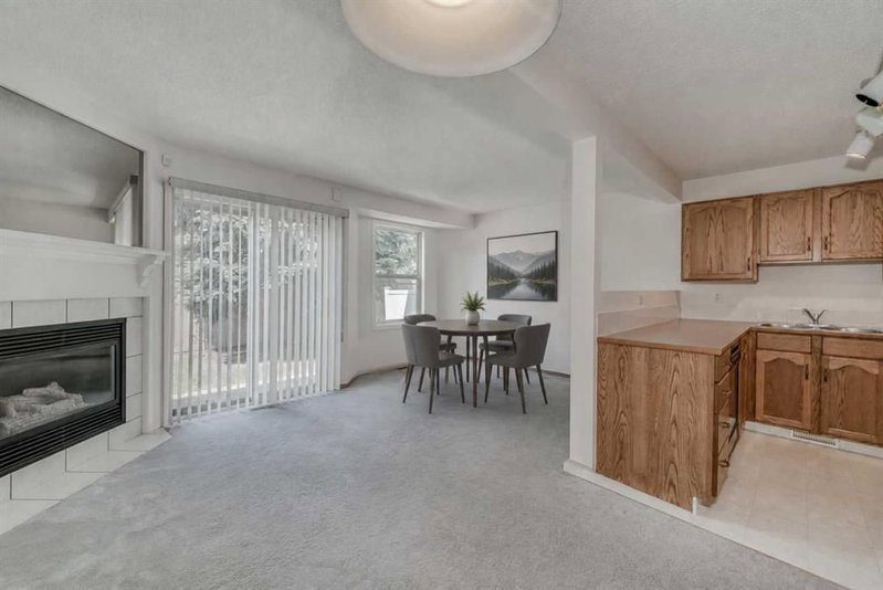 15 Harvest Glen Heights NE, Harvest Hills — interior photo