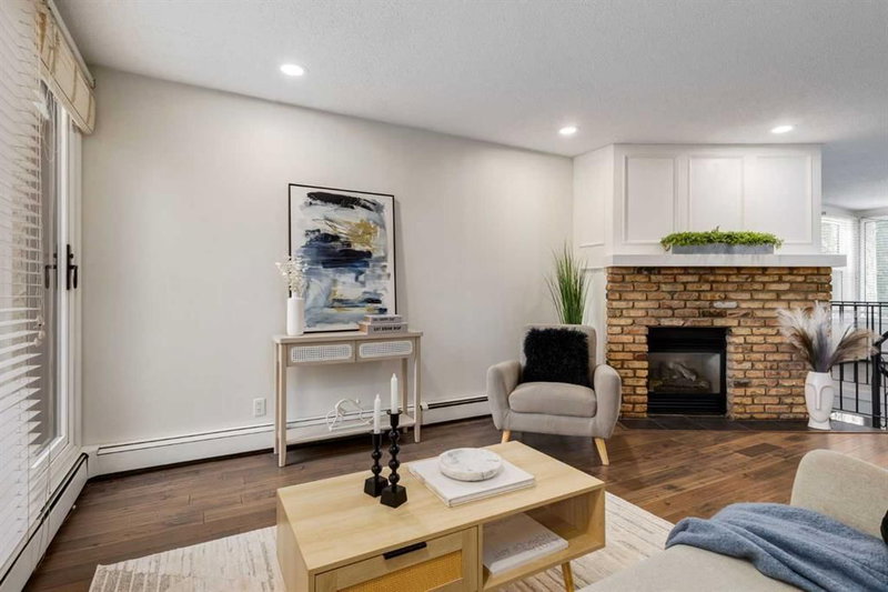 3, 906 4 Avenue NW, Sunnyside — interior photo 5