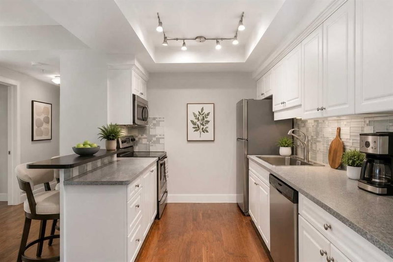 108, 114 15 Avenue SW, Beltline — interior photo 5