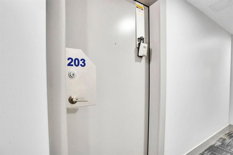 203 - 510 Edmonton Trail NE