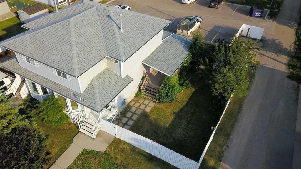 Listing Image 9
