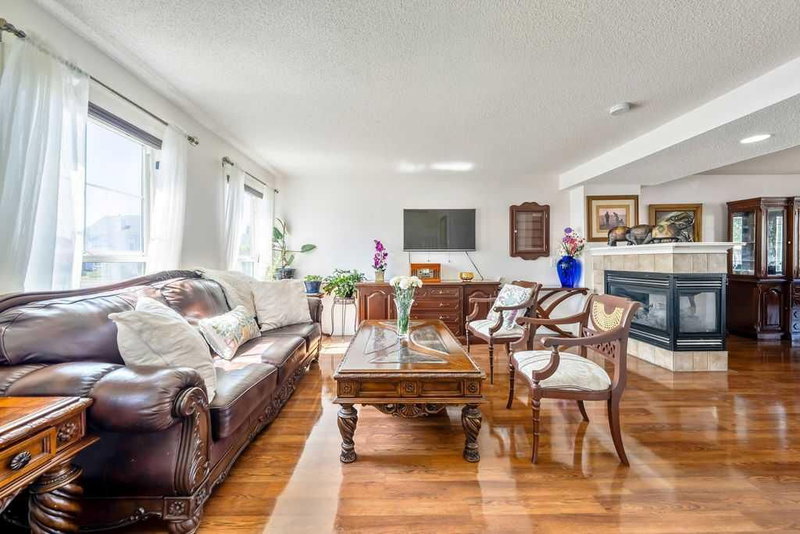455 Prestwick Circle SE, McKenzie Towne — interior photo 6
